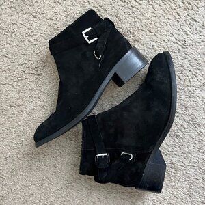 Seychelles Black Suede Ankle Booties Buckle Detail Size 7